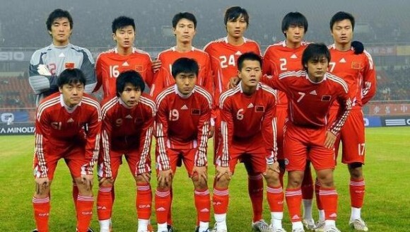 郜林疯狂戴帽！09年中国男足6-1大胜越南 今晚能否复制？